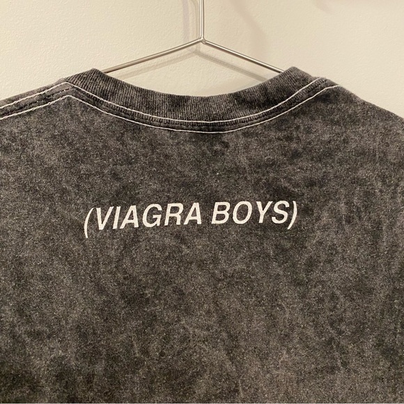 Men's V!agra Boys Yin Yang Bleached Black Tie Dye Band T-Shirt - Picture 6 of 8